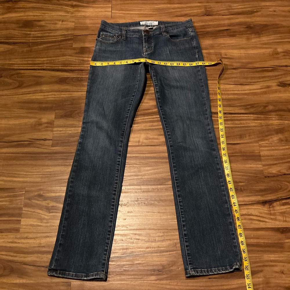 Woman’s cotton/spandex jeans, size 7.